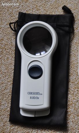 Loupe de lecture coil