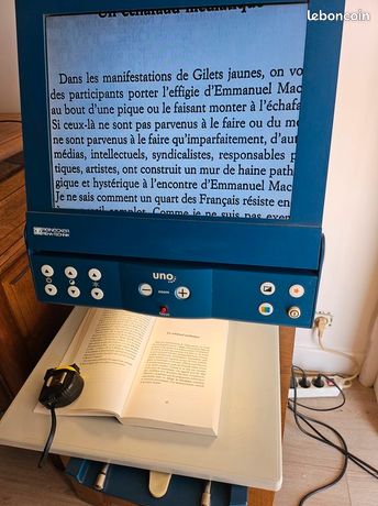 Loupe electronique VIDEO AGRANDISSEUR