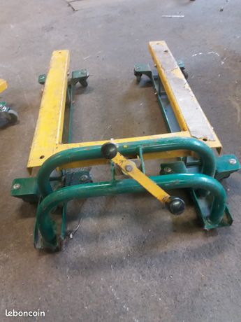 Luge chariot élévateur manuel MAAC