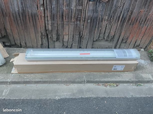 Lumières industrielles