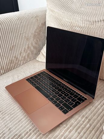 MacBook Air 13” - Rose Gold - 2020