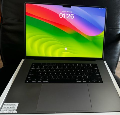 Macbook Pro M1 pro 16" 2021 - 512GO 32RAM