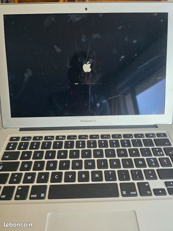 Macbook