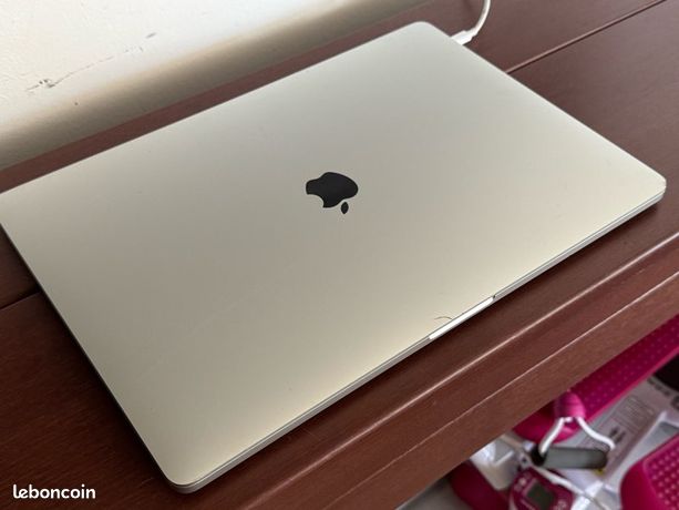 MacBook Pro 16 Pouces 2019 i9 32Go 512SSD