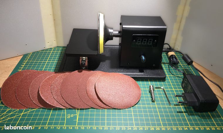 Machine à affûter et à meuler