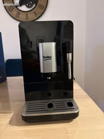 Machine a café automatique Beko