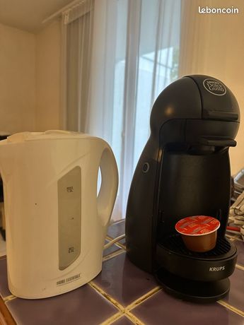 Machine à café avec bouilloire électrique