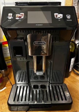 Machine à café Delonghi Eletta Explore