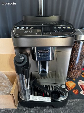 Machine à café Delonghi Magnifica Next Evo