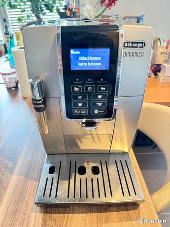 Machine à café DÉLONGHI