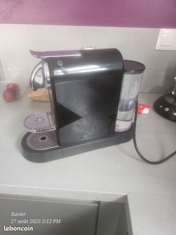 Machine a café dosette magimix nespresso Citiz Noire