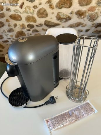 Machine à café en dosette NESPRESSO