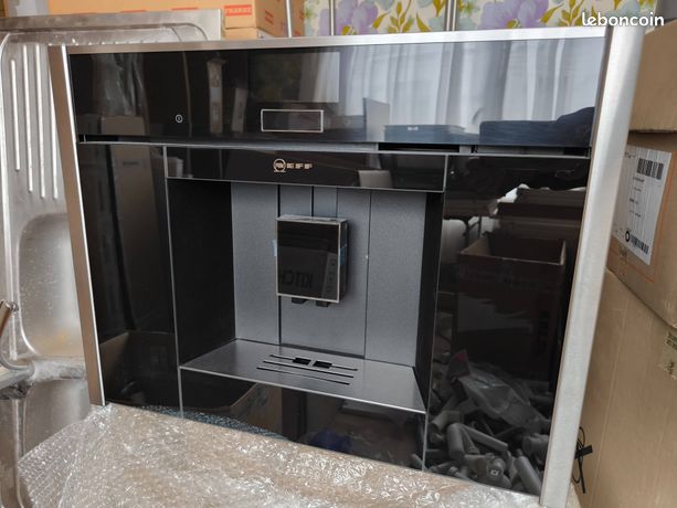 Machine a café encastrable NEFF