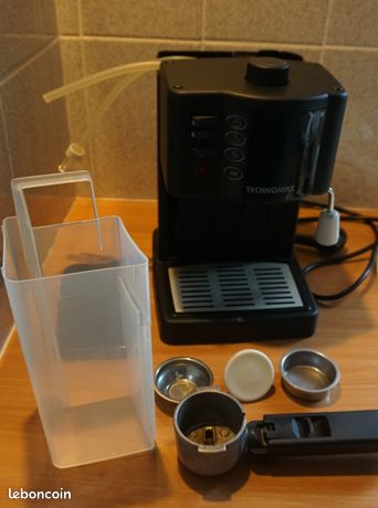 Machine à café expresso percolateur Technomax 15 bars