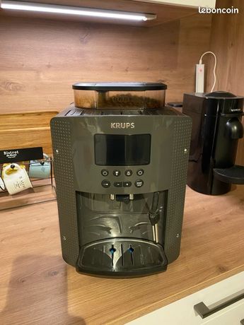 Machine à café KRUPS à broyeur