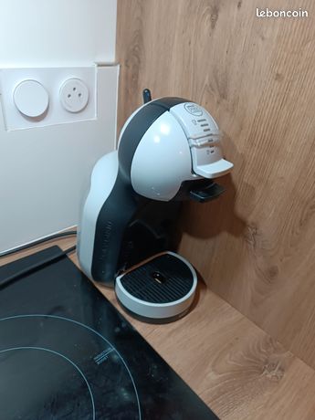 Machine a café krups Nescafé dolce gusto