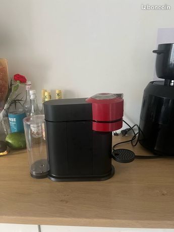 Machine à café Krups Nespresso Vertuo Next Rouge XN9105
