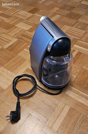 Machine à café nespresoo Krups