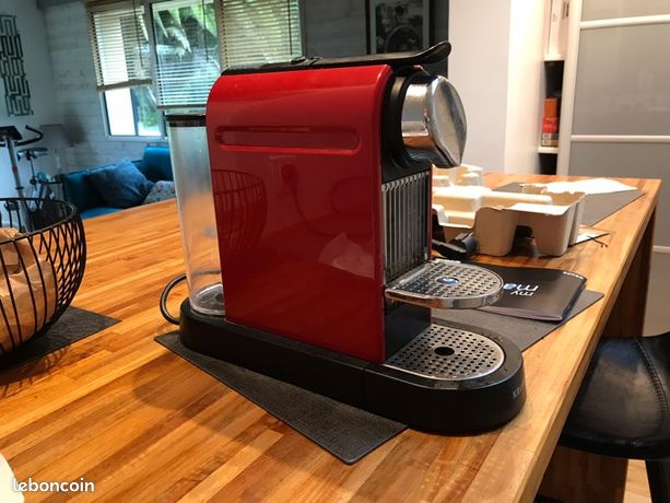 Machine à café Nespresso Krups