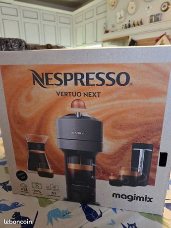Machine à café nespresso vertuo next