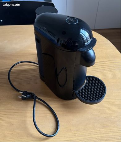 Machine à café Nespresso Vertuo