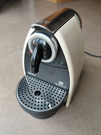 Machine à café Nespresso