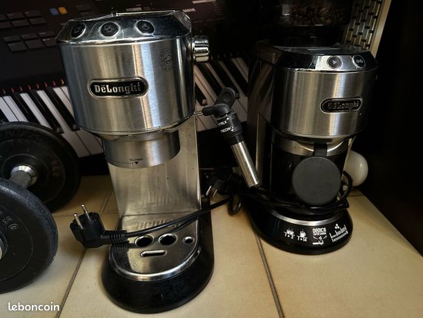 Machine à café percolateur et moulin à café Delonghi