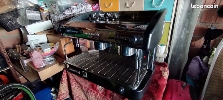 Machine à café pro EXPOBAR ÉLÉGANCE