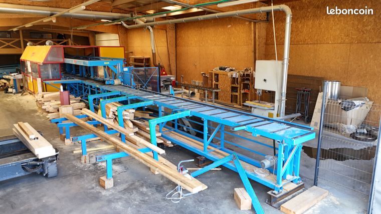 Machine à commande numérique de taille de charpentes