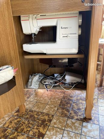 Machine à coudre à vendre