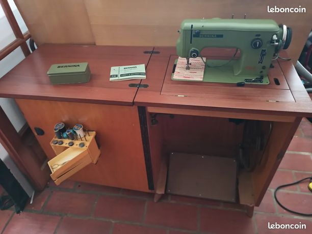 Machine à coudre BERNINA 542-1
