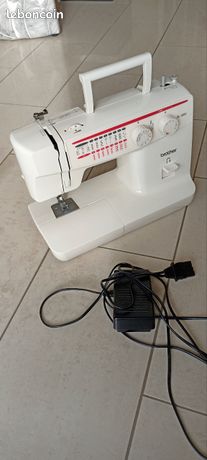 Machine à coudre pour pièces