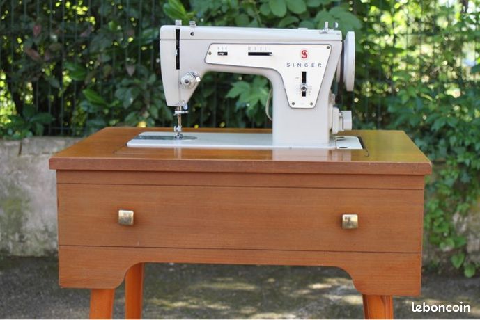 Machine a coudre singer
