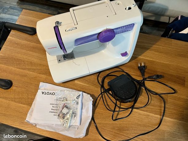 Machine a coudre Toyota Bl16