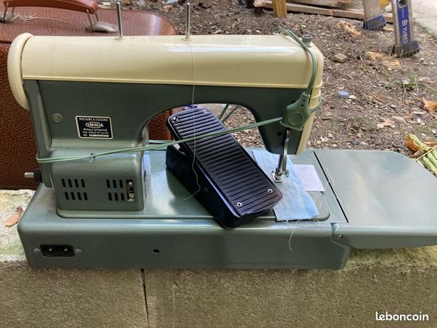 Machine à coudre vintage