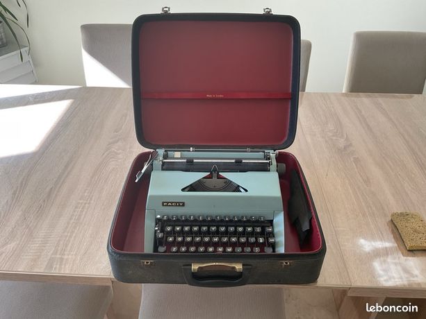 Machine à écrire facit 1620 vintage