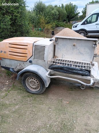 Machine à facade putzmeister sp11