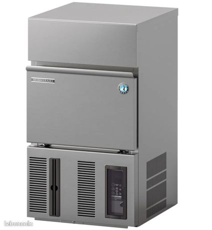 Machine à glaçons Hoshizaki 28kg24h bac 115kg très bon état