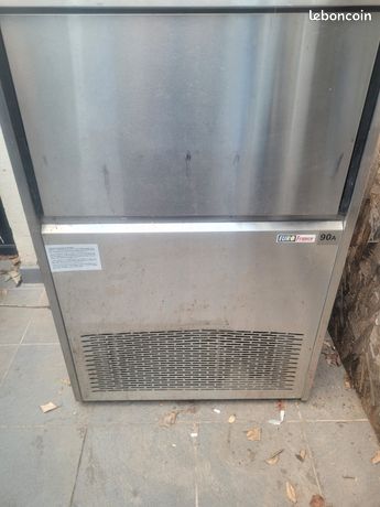 Machine à glaçons ICE