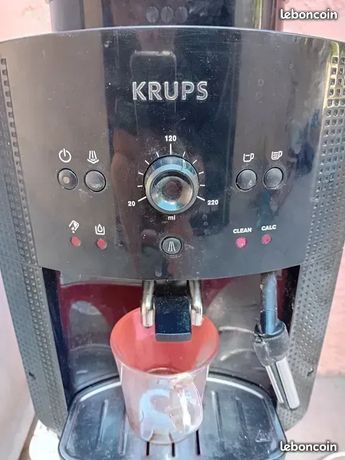 Machine a graine krups en l état avec beaucoup d accessoires pieces detachées d une 2em machine