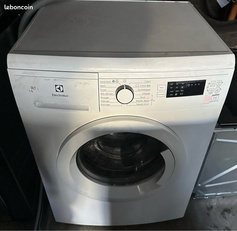 Machine a laver 7 kg electrolux 130 eu