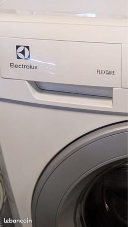 Machine à laver 9 kg electrolux excellent état livraison et installation assurée