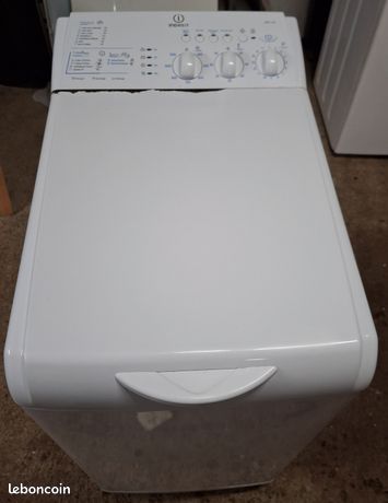 Machine à laver Indesit top WITL 105 5 kg 1000 tours fonctionne très bien