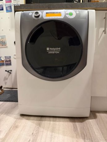 Machine à laver lavante - séchante Hotpoint-Ariston AQD1070D69 Aqualtis