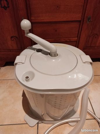 Machine à laver/lave-linge à manivelle NON ELECTRIQUE URGENT