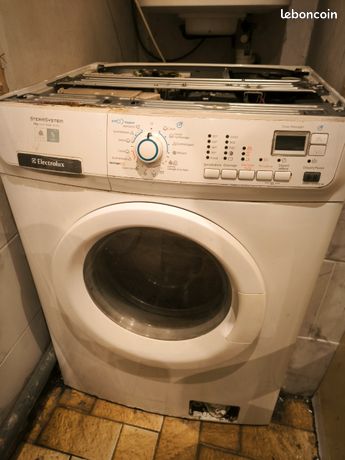 Machine a laver pour pièces