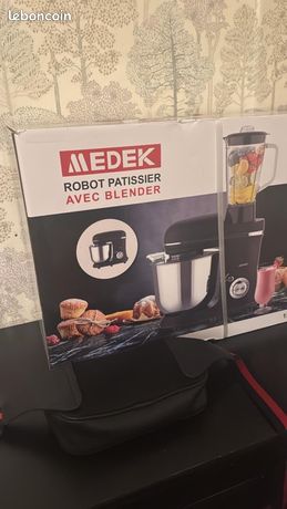 Machine à pâtisserie