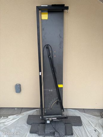 Machine à polystyrène