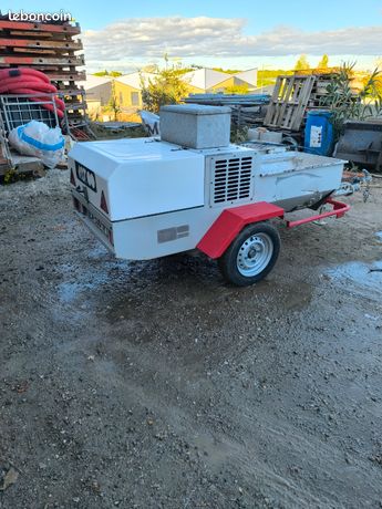 Machine à projeter façade