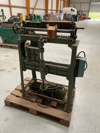 Machine à queue d'aronde - largeur 61 cm